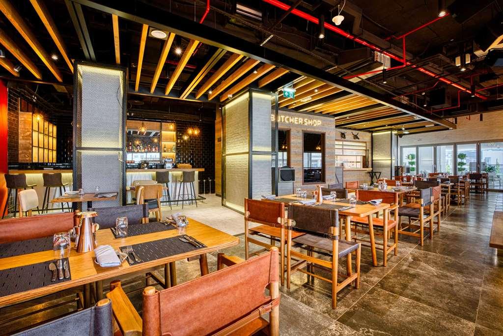 Hotel The First Collection Dubai Business Bay Ristorante foto Interior of the restaurant